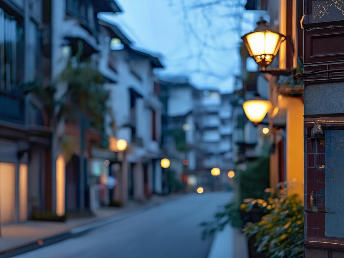 灯湖西街物业公司究竟叫什么? 灯湖西街物业公司究竟叫什么?